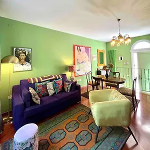 Maggie's Place With Private Backyard Appartamento