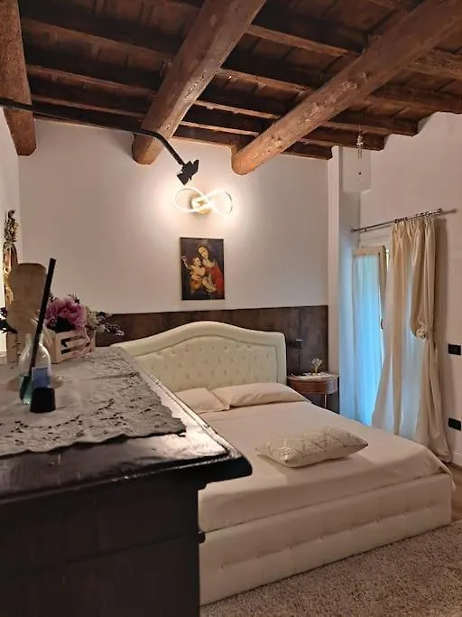 Appartamento Centro Storico, Centralissimo Luxury Smeraldo Suite Doccia Idromassaggio ,Paniere Gratuito Con Piccola Colazione Ravenna
