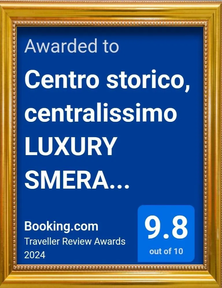 Apartment Centro Storico Luxury Smeraldo Suite: Historic Elegance with Hydromassage Ravenna Italy
