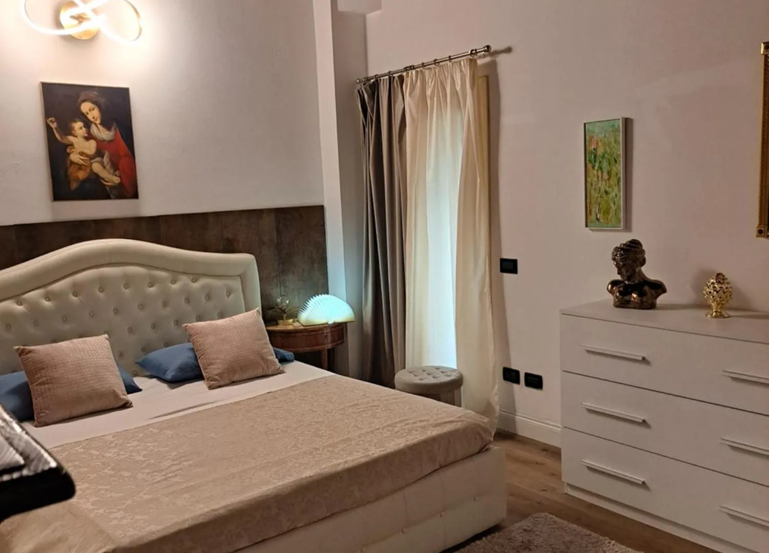 Apartment Centro Storico Luxury Smeraldo Suite: Historic Elegance with Hydromassage Ravenna